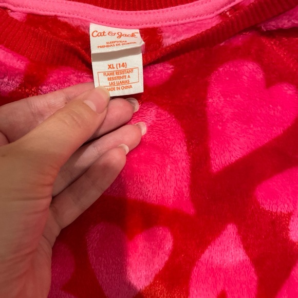 Cat & Jack Red and Pink Heart Pajama Set - Picture 5 of 5